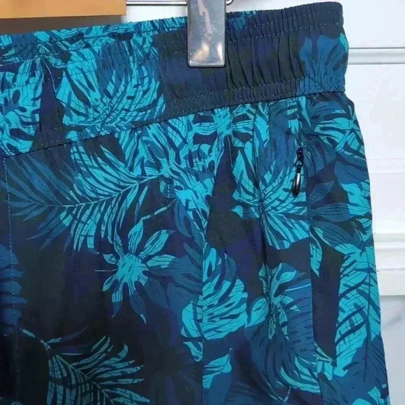 MAAMGIC | Men's Blue/Black Tropical 2in1 Compression Lined Swim Shorts - Picture 2 of 4